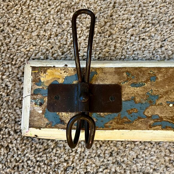 Vintage Rustic Shabby Chic Blue White Coat Hack Rack with Hooks - Picture 2 of 4